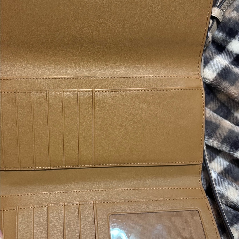 Coach Beige Teri Hobo Leather Shoulder Bag and Wallet Set - Picture 4 of 9